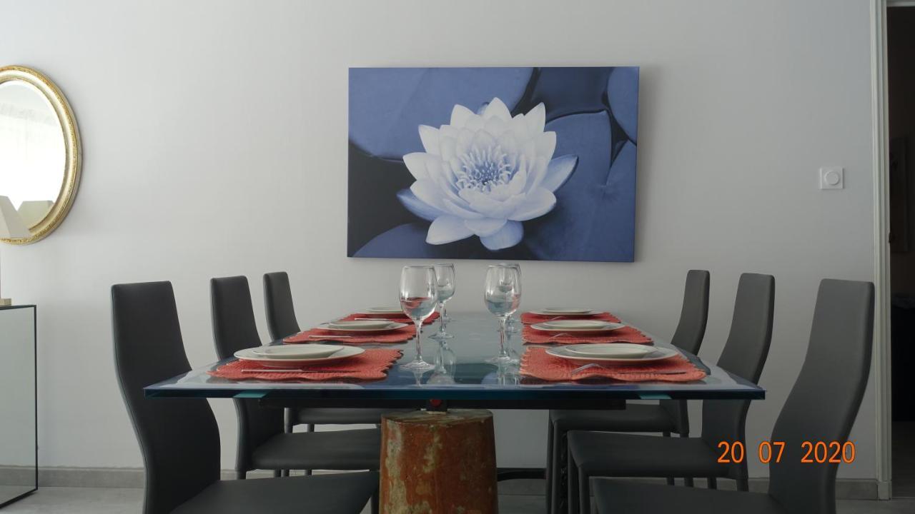 Au Coeur Des Lices *** Centre Historique Avignon Apartment ภายนอก รูปภาพ