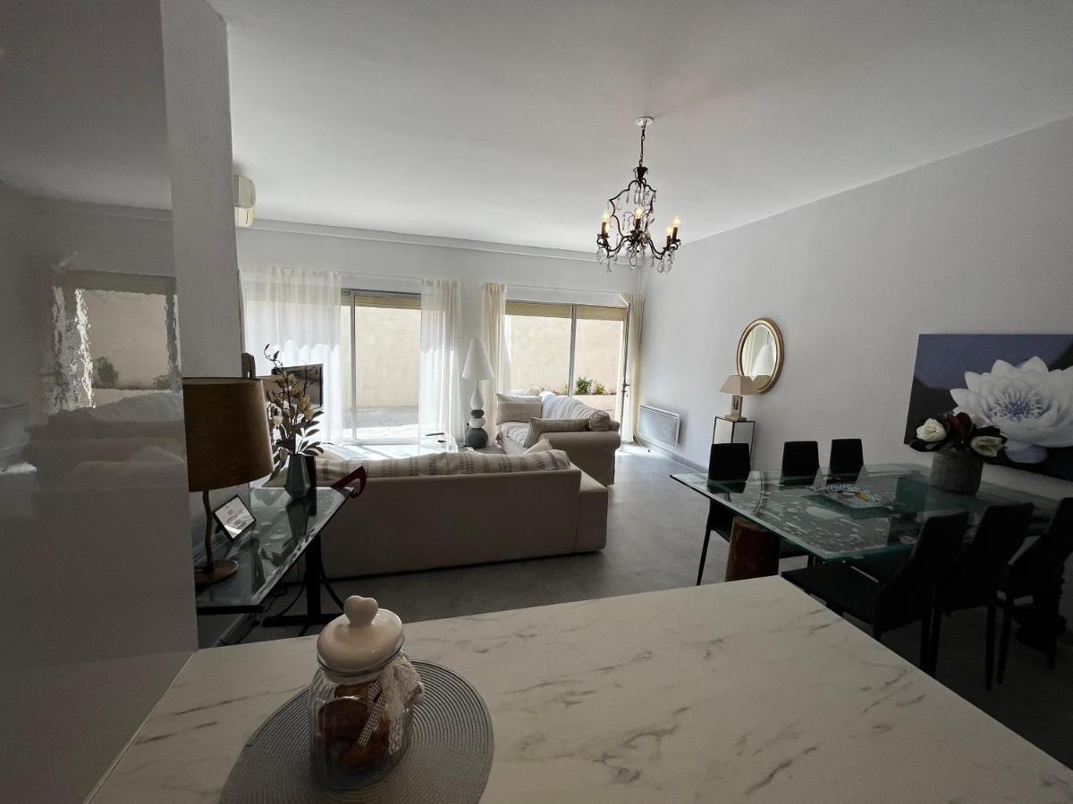 Au Coeur Des Lices *** Centre Historique Avignon Apartment ภายนอก รูปภาพ