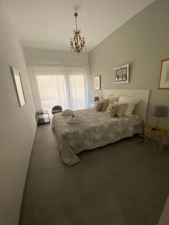 Au Coeur Des Lices *** Centre Historique Avignon Apartment ภายนอก รูปภาพ