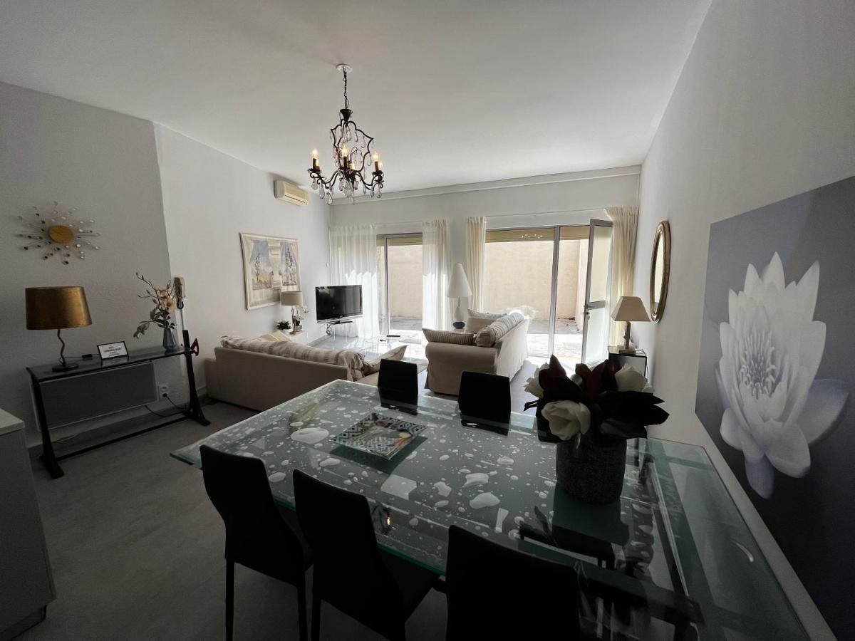 Au Coeur Des Lices *** Centre Historique Avignon Apartment ภายนอก รูปภาพ