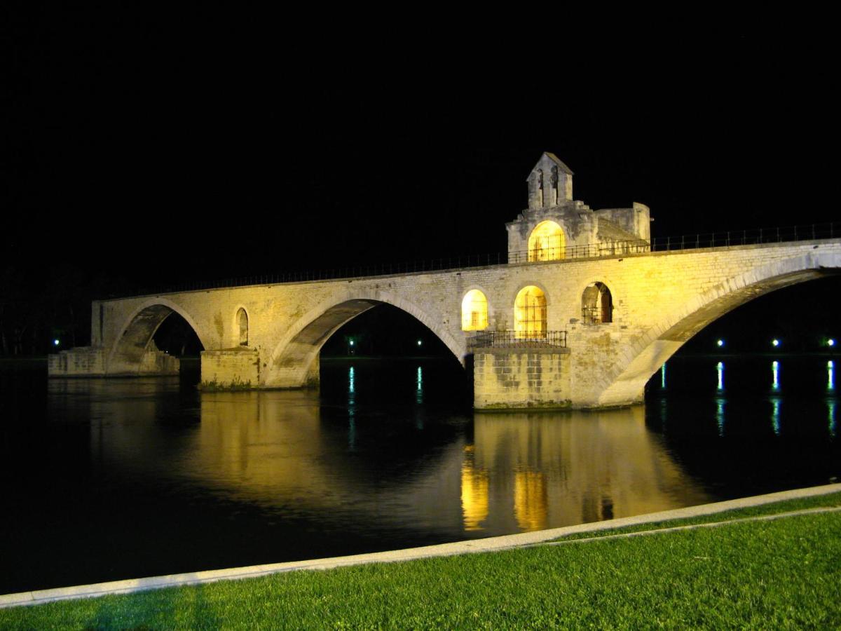 Au Coeur Des Lices *** Centre Historique Avignon Apartment ภายนอก รูปภาพ