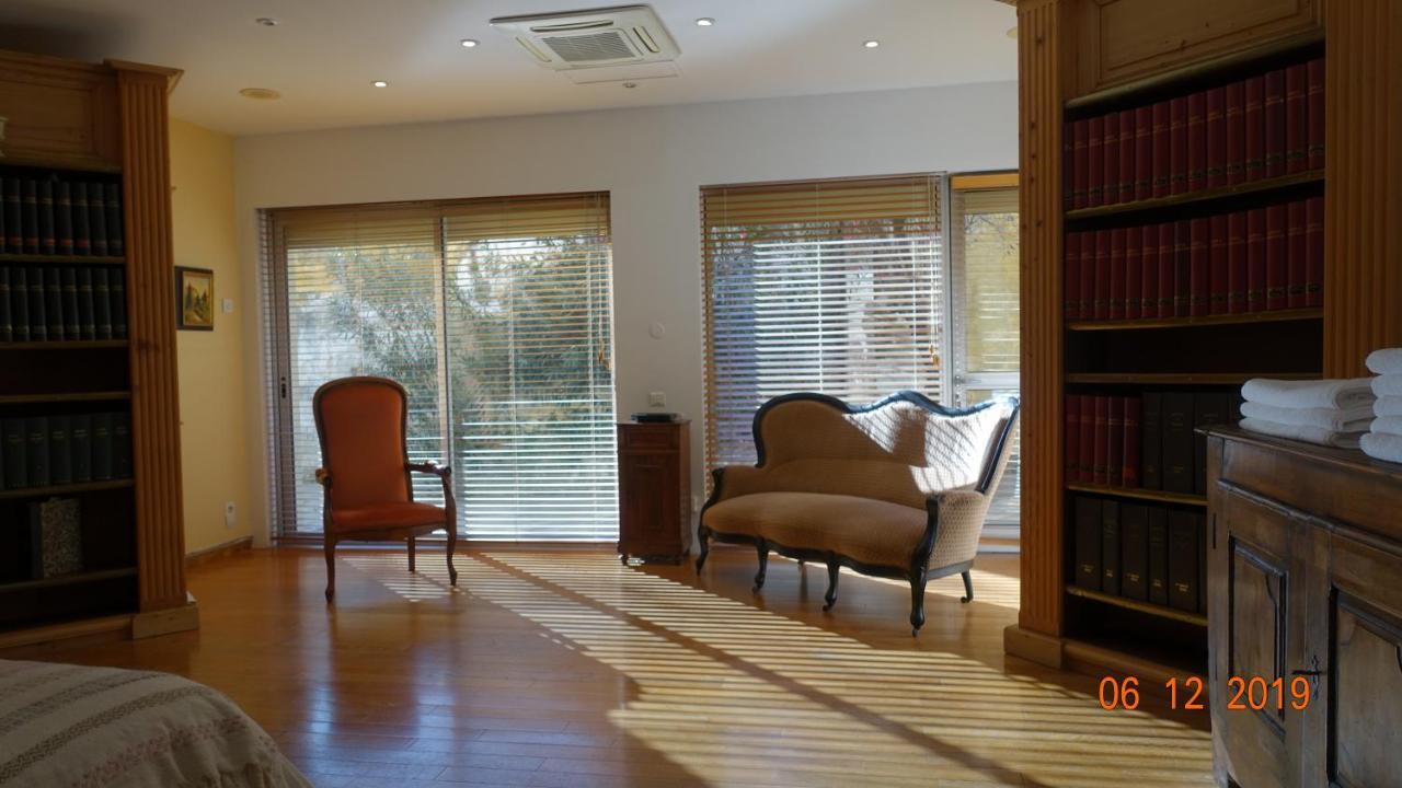 Au Coeur Des Lices *** Centre Historique Avignon Apartment ภายนอก รูปภาพ