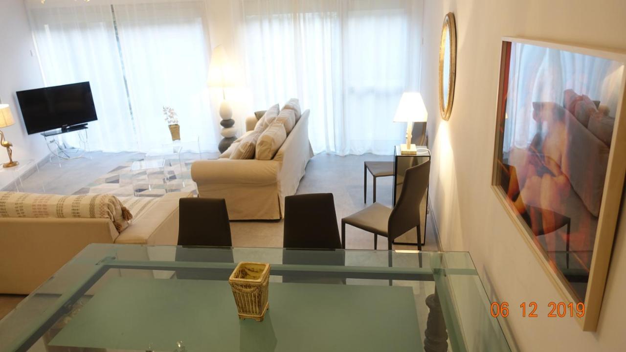 Au Coeur Des Lices *** Centre Historique Avignon Apartment ภายนอก รูปภาพ