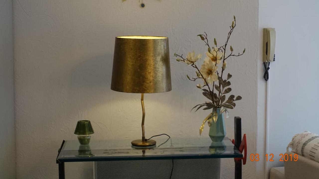Au Coeur Des Lices *** Centre Historique Avignon Apartment ภายนอก รูปภาพ