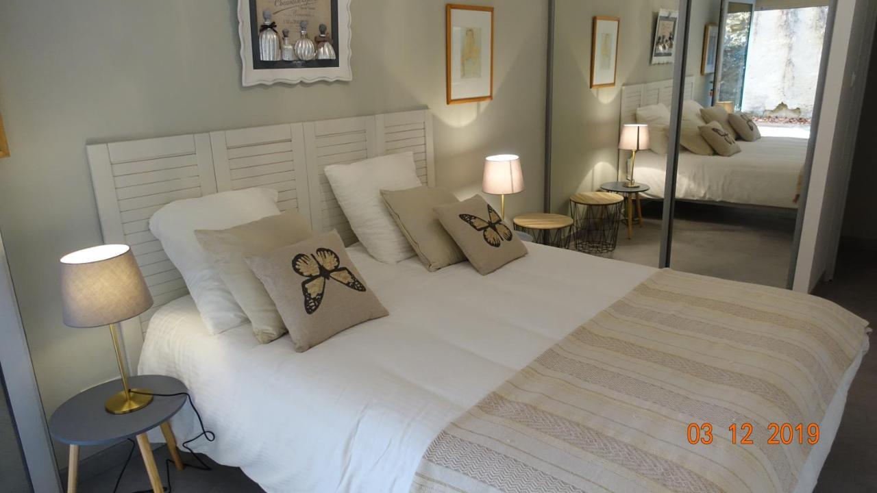 Au Coeur Des Lices *** Centre Historique Avignon Apartment ภายนอก รูปภาพ